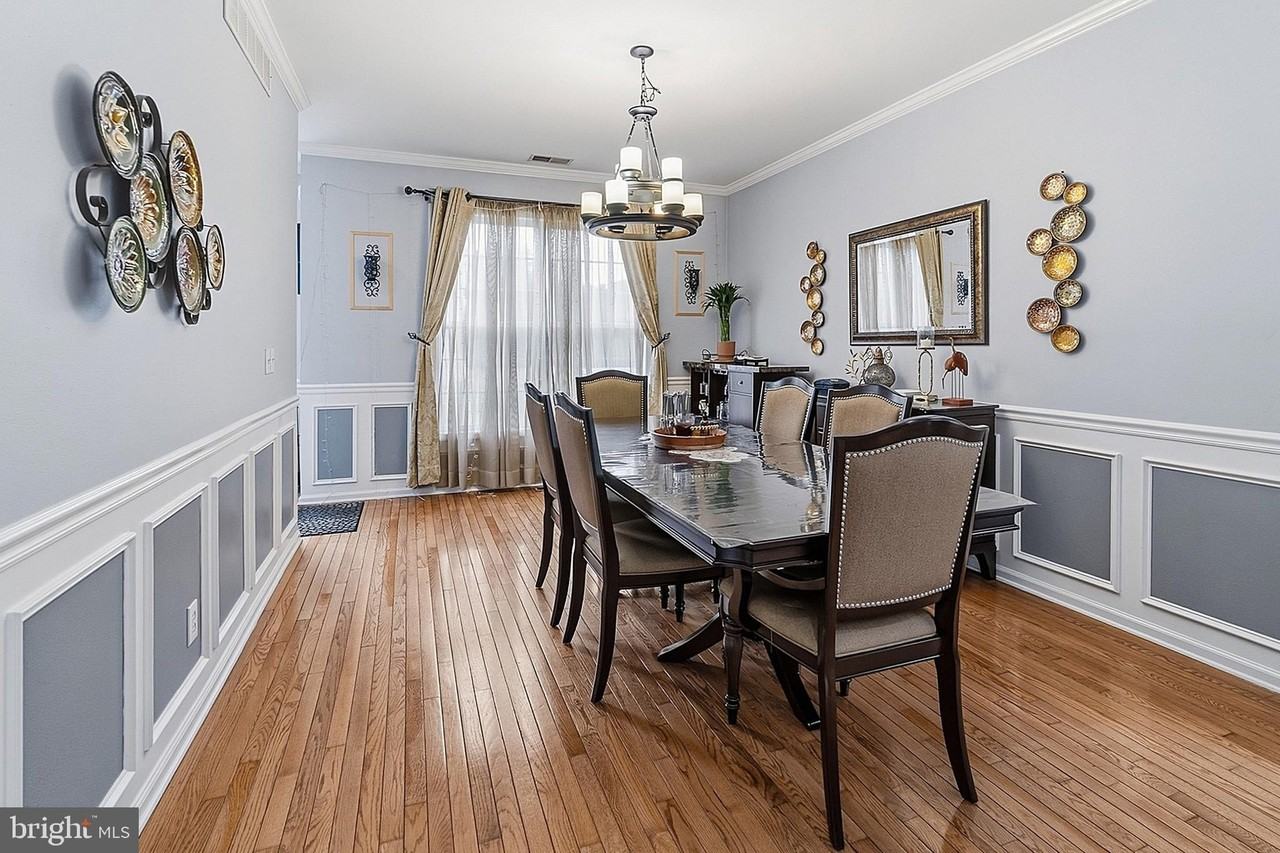 31 Belmont Dr - Photo 7 of 32