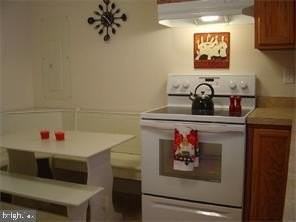 75 S Reber St #8 - Photo 6 of 16