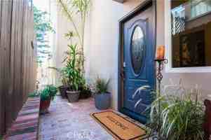 featured image of 130 30th St