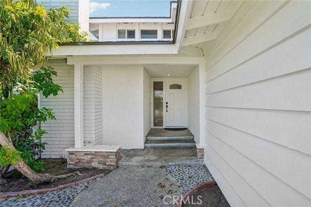 2346 W 235th St - Photo 4 of 8