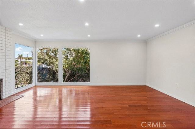 2346 W 235th St - Photo 6 of 8