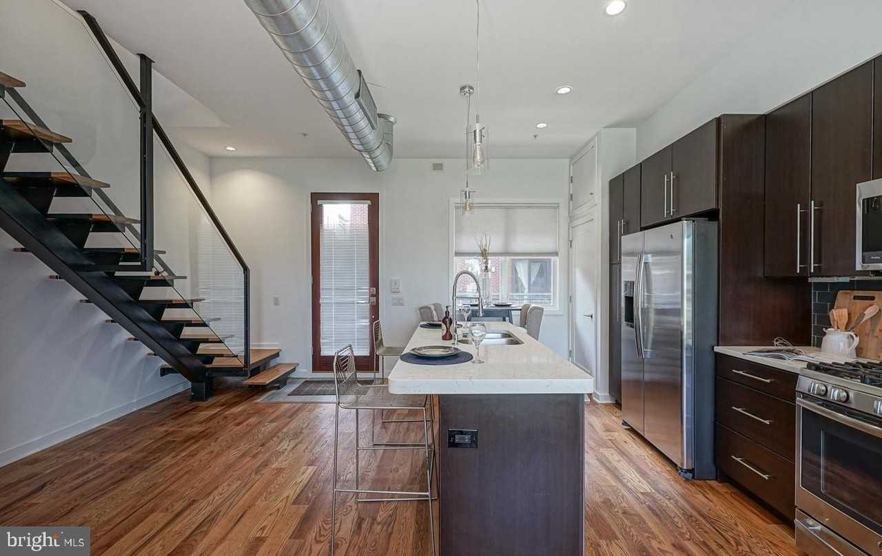 1247 E Columbia Ave #30 - Photo 4 of 40