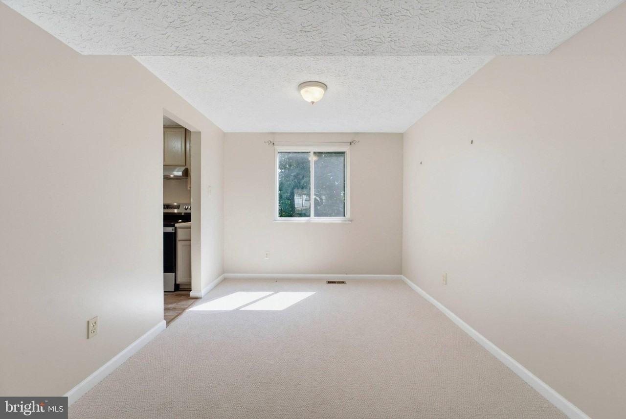 8467 Magic Tree Ct - Photo 7 of 50