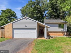 112 Hillsdale Dr - Photo 1 of 1