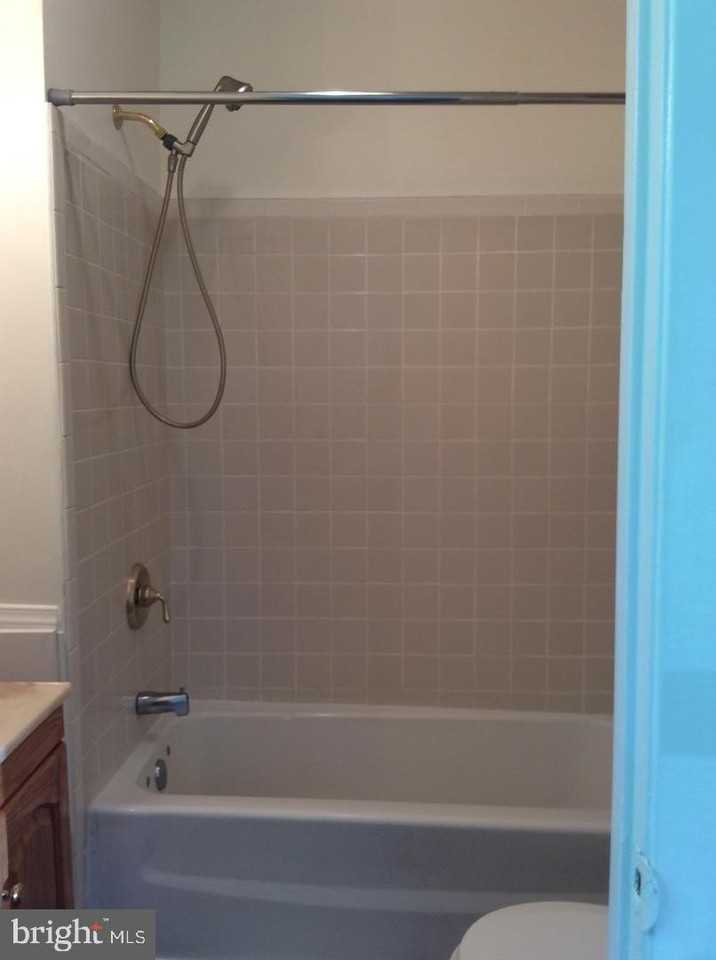 27015 Tatum Rd - Photo 3 of 8