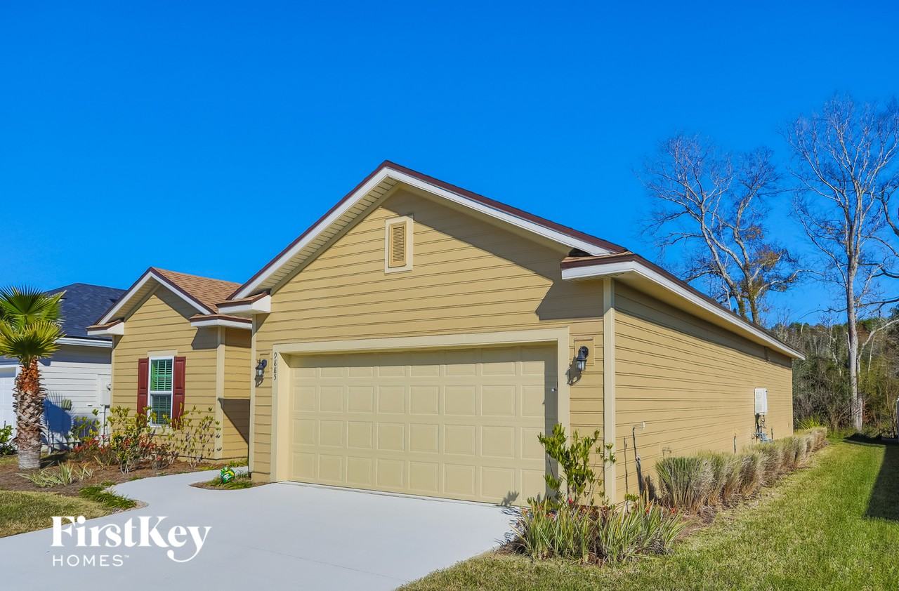 9885 Kevin Rd - Photo 3 of 15