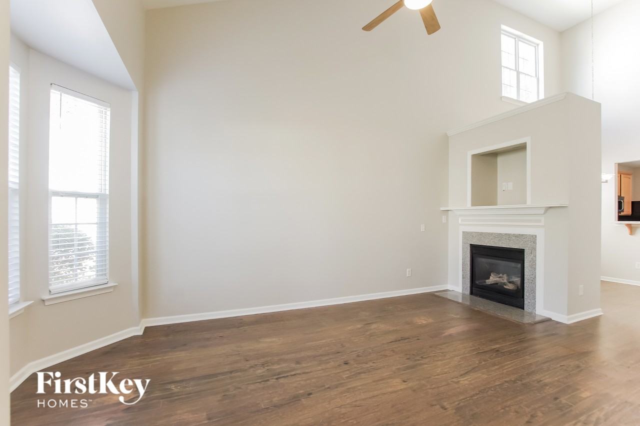 16840 Kettlewell Ln - Photo 5 of 15