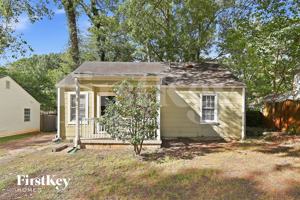 featured image of 2238 Brunswick Ave