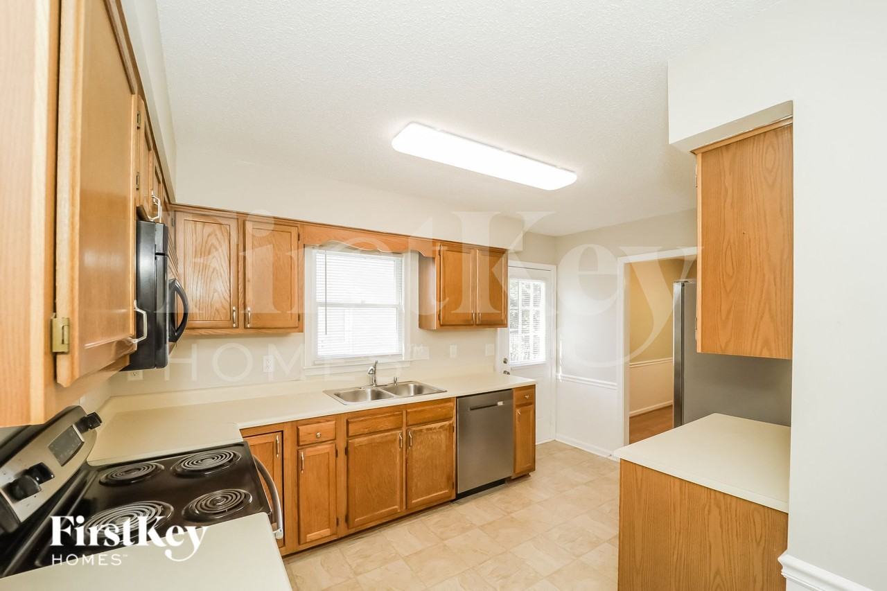 4613 Eagle Rock Rd - Photo 6 of 15