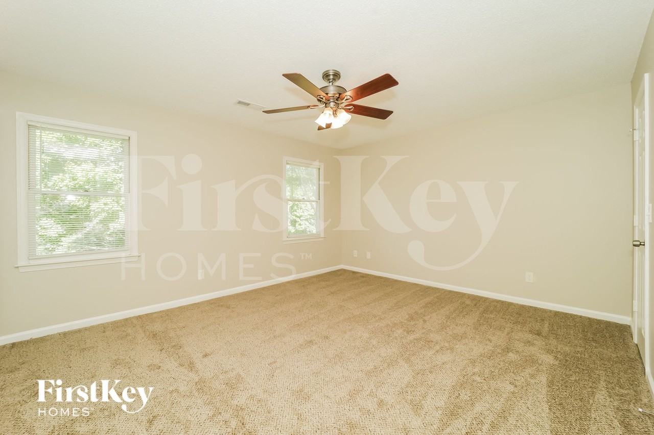 4613 Eagle Rock Rd - Photo 7 of 15