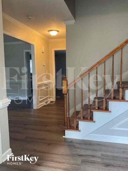 2041 Pembrooke Forest Dr - Photo 2 of 13