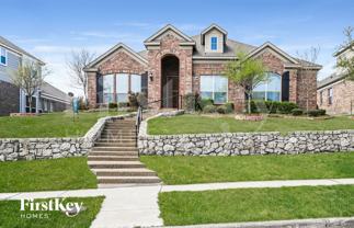 2921 Regents Park Ln - Photo 1 of 1