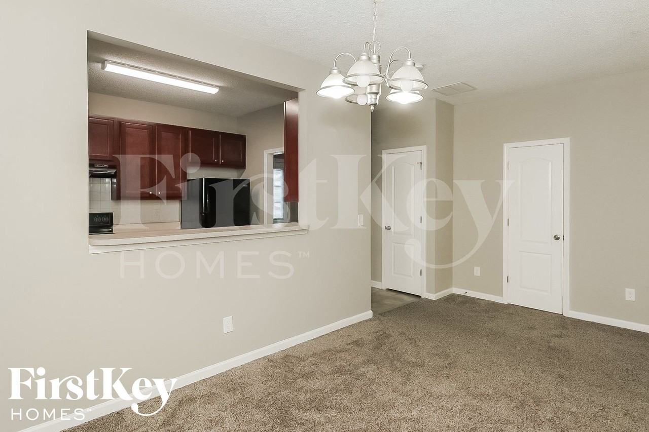 817 Commerce Blvd - Photo 6 of 15