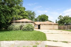 featured image of 7006 Falling Waters Dr