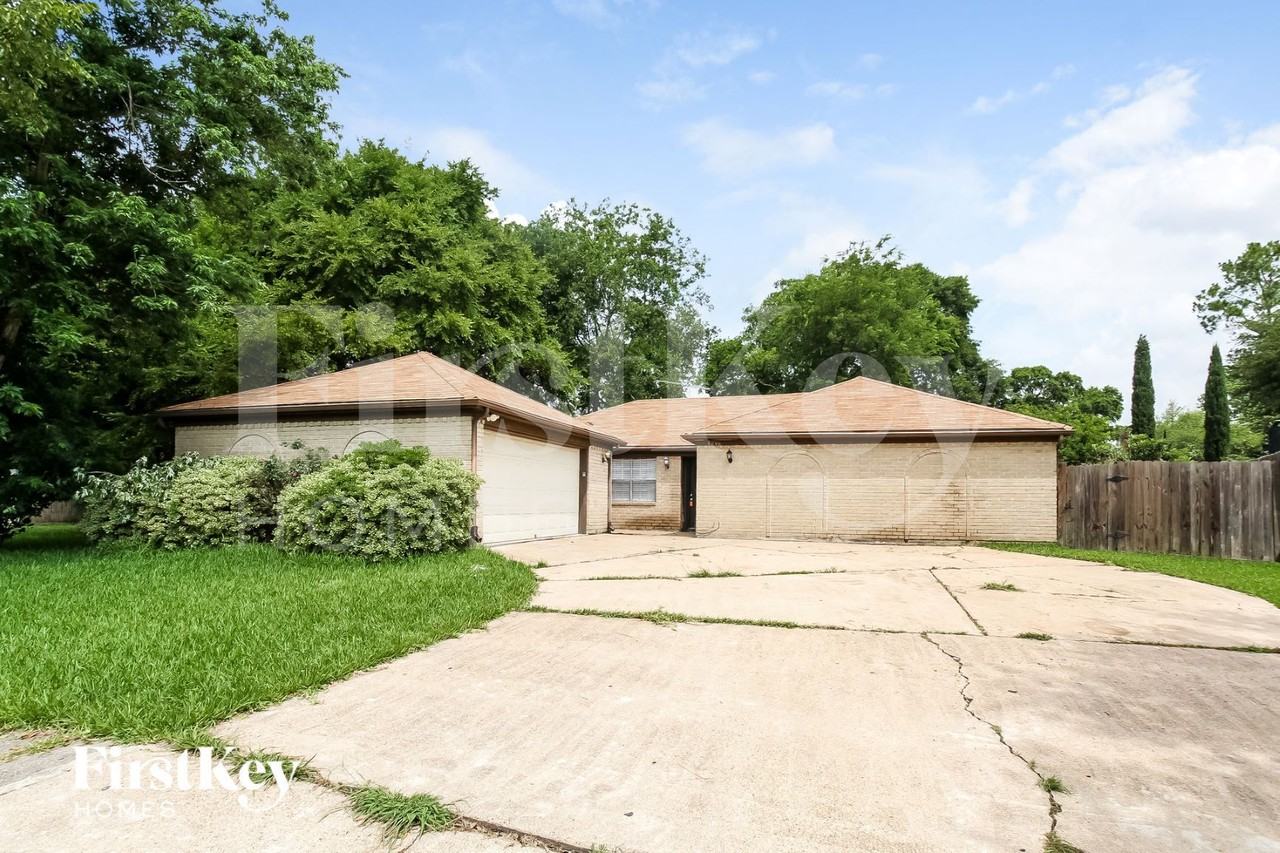 7006 Falling Waters Dr - Photo 2 of 14