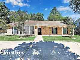 featured image of 672 Ravensworth Dr