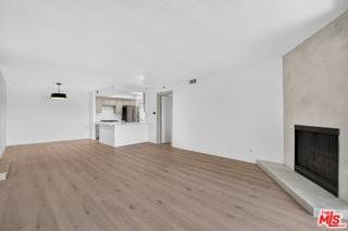 11706 Montana Ave #204 - Photo 3 of 8