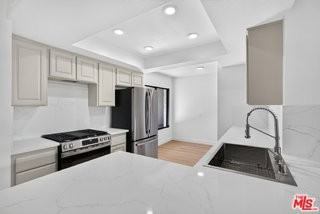 11706 Montana Ave #204 - Photo 7 of 8