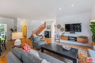 4236 Moore St - Photo 7 of 8