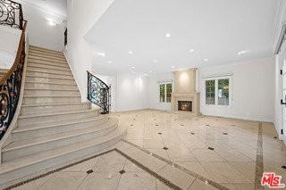204 Foothill Rd - Photo 2 of 8