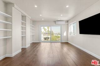 1230 Horn Ave #605 - Photo 7 of 8