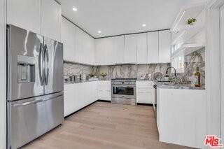 135 S Linden Dr