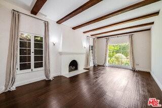 337 N Croft Ave - Photo 4 of 8