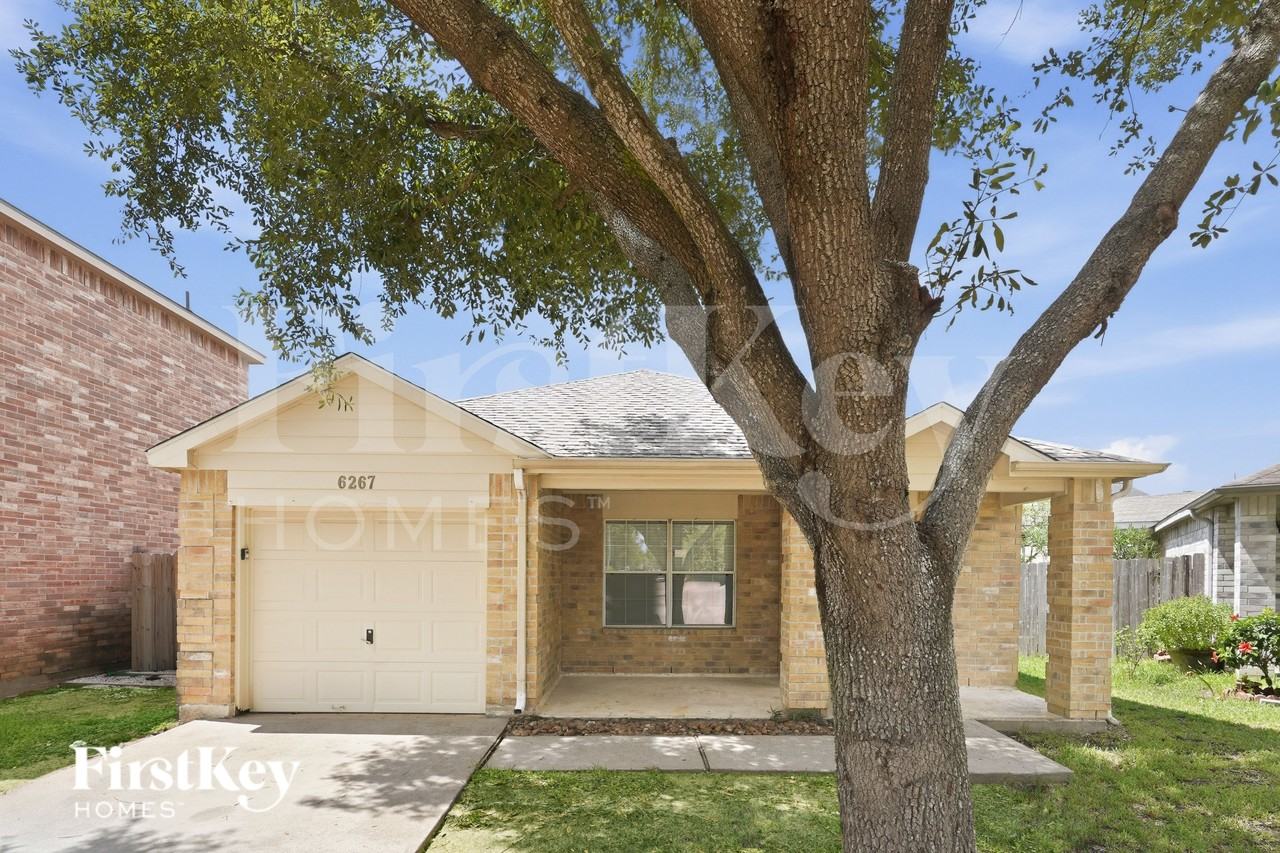 6267 Gillian Park Dr