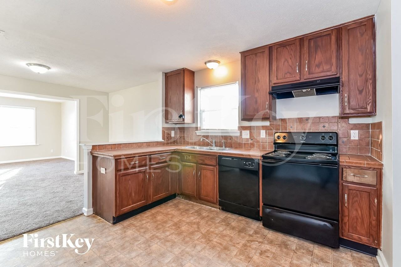 2603 Dawnlake Dr - Photo 6 of 14