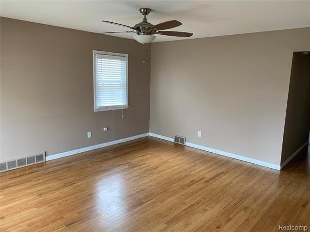 4507 Woodland Ave - Photo 5 of 12