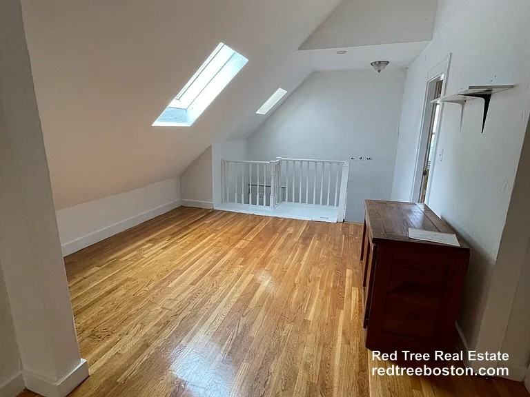 20 South St #2 - Photo 4 of 7