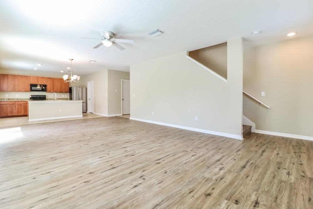 9274 Watolla Dr - Photo 4 of 17