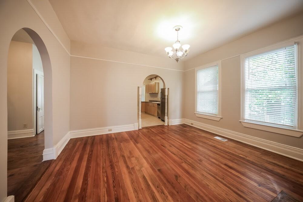2057 Vinton Ave - Photo 6 of 18