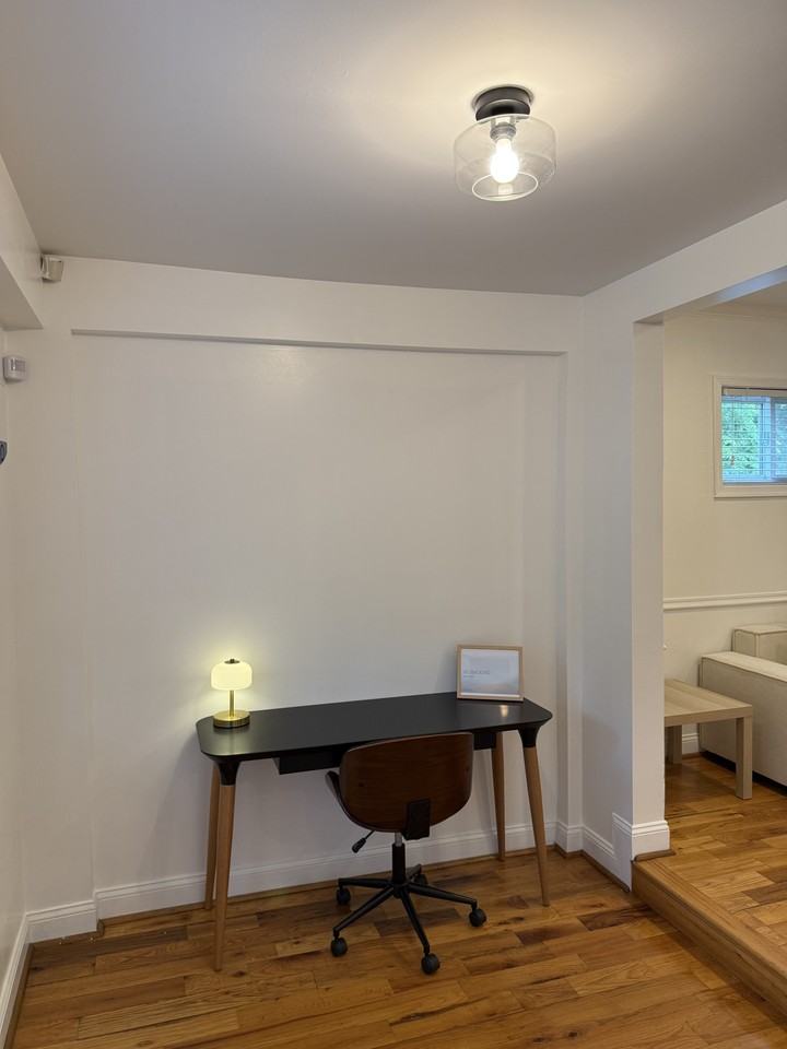 3722 26th St Ne - Photo 4 of 27