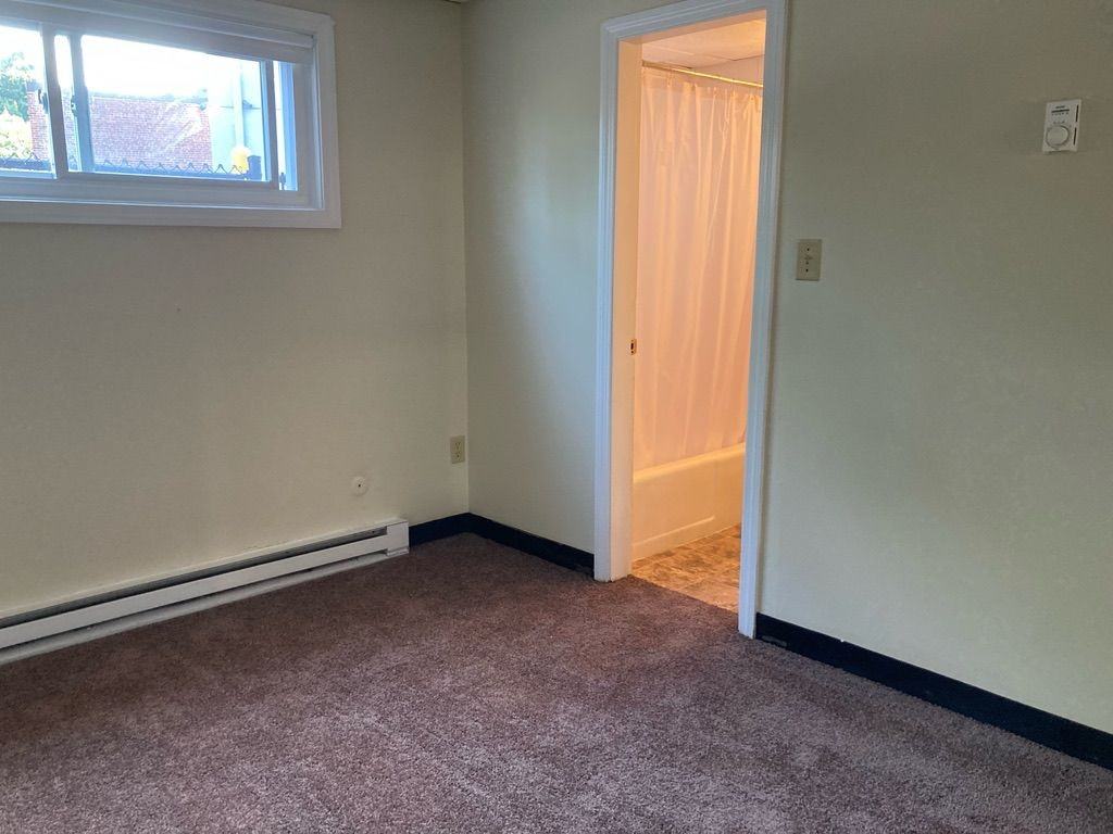 180 Andover St #18 - Photo 5 of 7