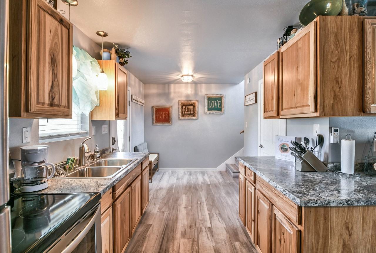 824 S Blue Quail Ct - Photo 2 of 18