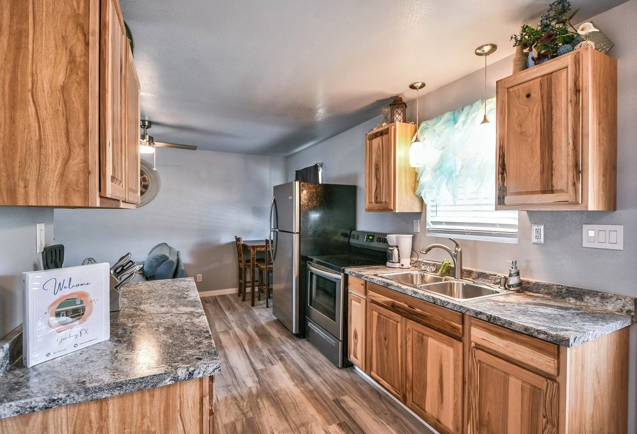 824 S Blue Quail Ct - Photo 3 of 18