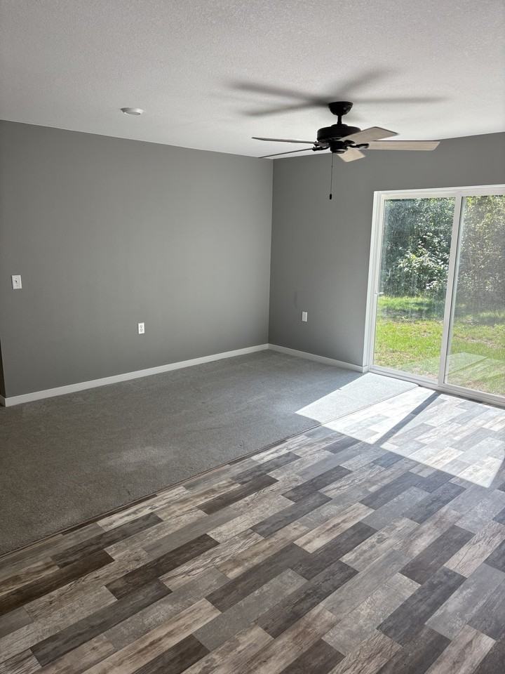 1216 Lysser Ln W - Photo 6 of 9