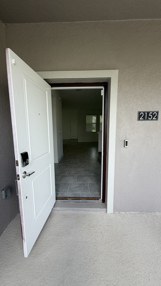 2152 Sweet Honey Ln - Photo 7 of 38