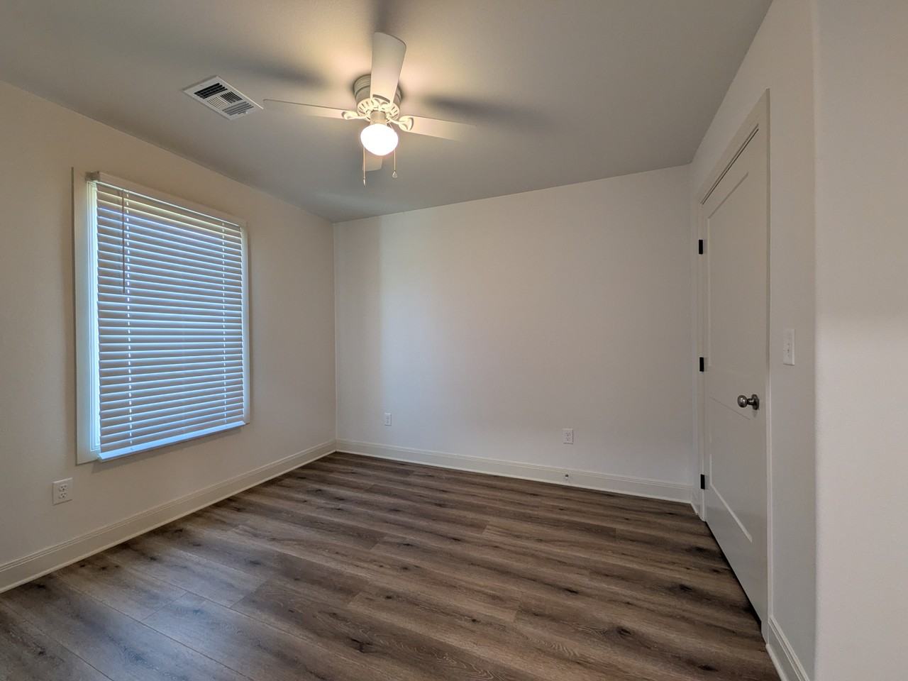 1116 Black Jack Dr - Photo 6 of 20