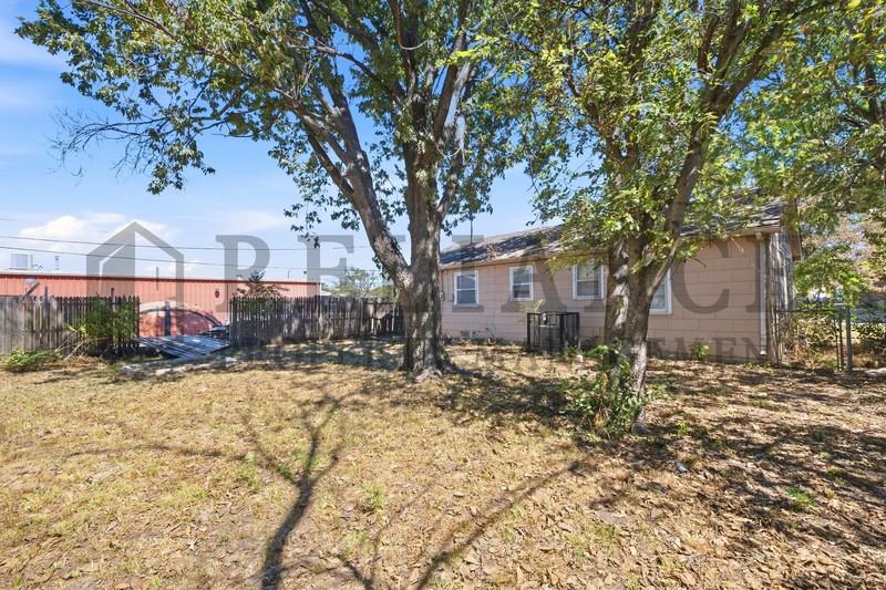1843 S Pattie St - Photo 7 of 26