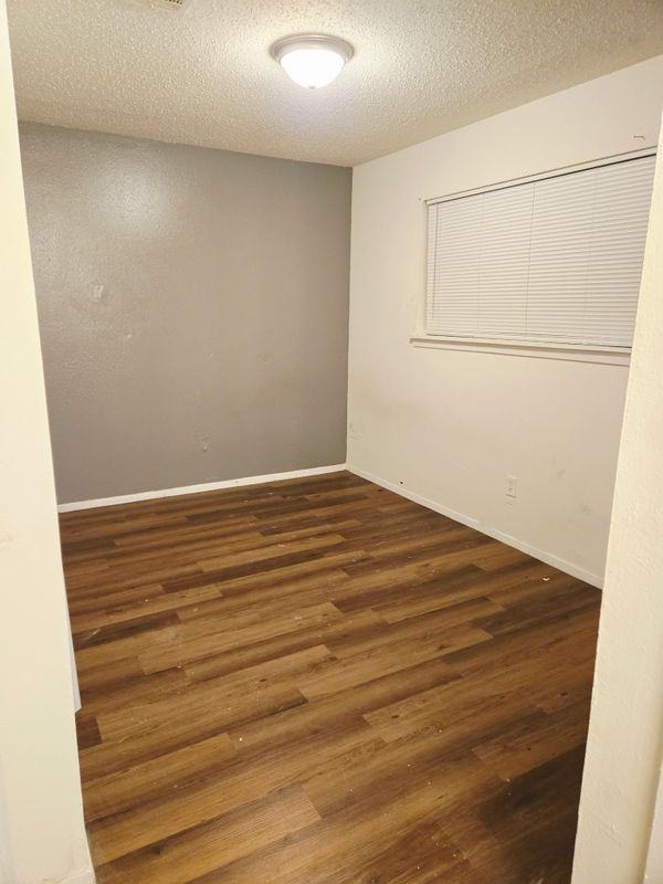 2620 Ektom Dr ##A - Photo 5 of 6