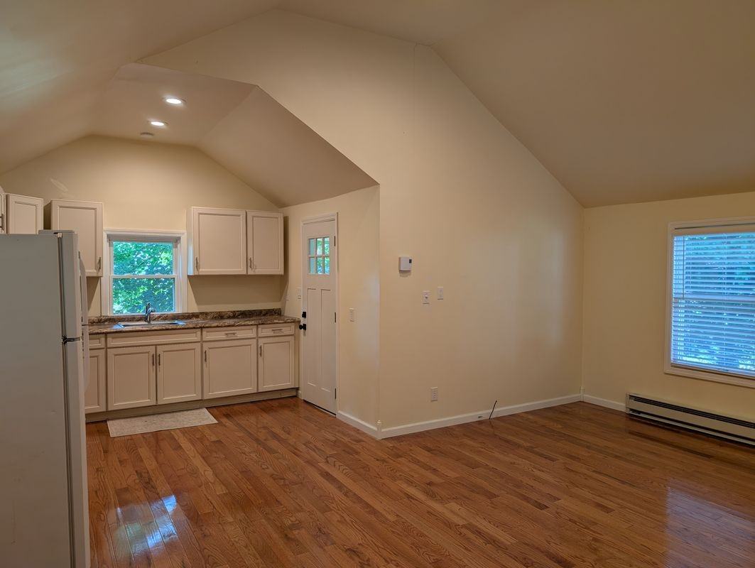 15 North Rd ##B - Photo 4 of 11