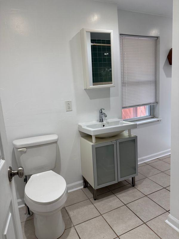1732 Mount Vernon St ##1 - Photo 6 of 15