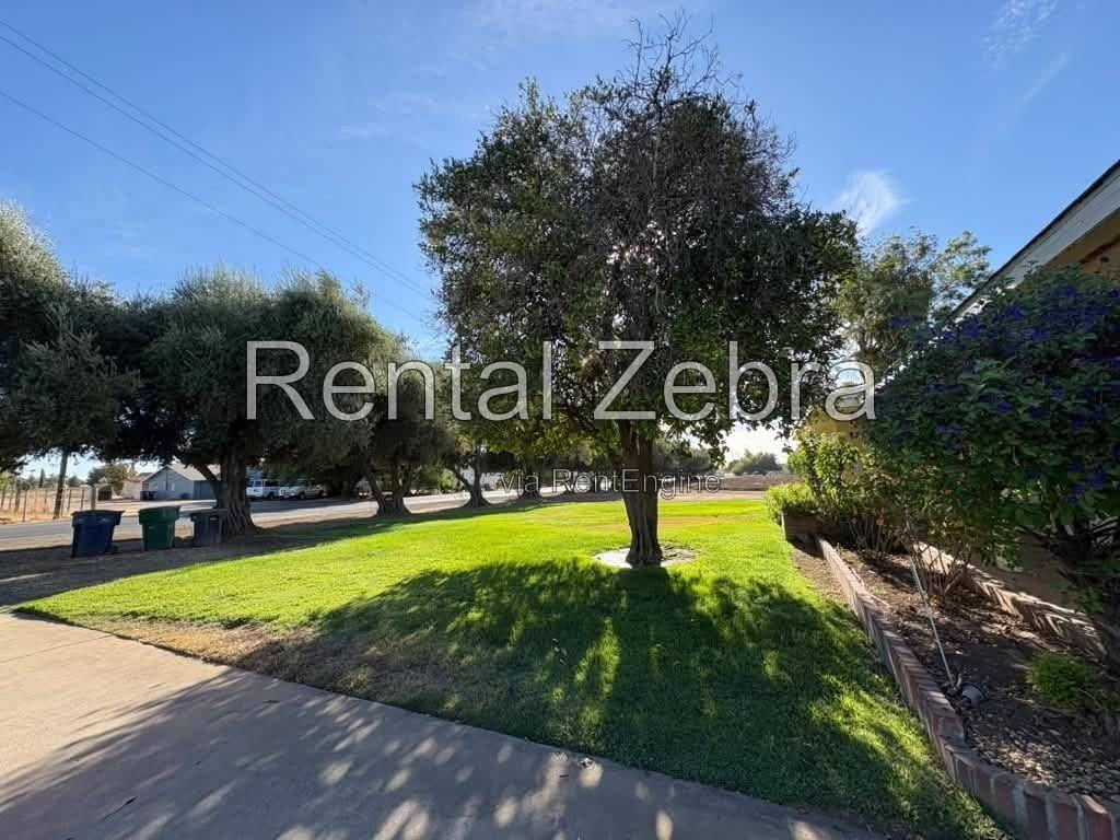 2119 California #140 - Photo 2 of 10