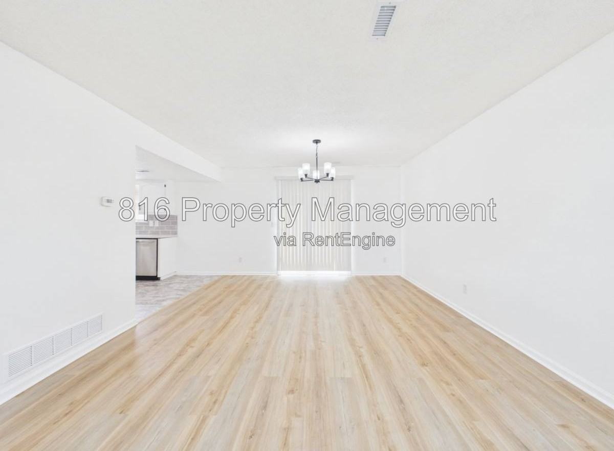 504 Spring Ave - Photo 5 of 10