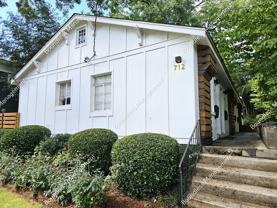712 Highland Ave Ne #3 - Photo 1 of 1