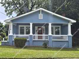 featured image of 1776 Lyle Ave