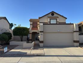 505 E Kerry Ln - Photo 1 of 1