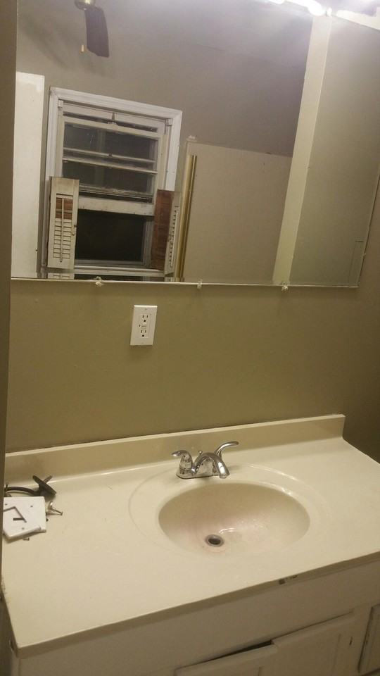 342 Ligon St - Photo 5 of 13